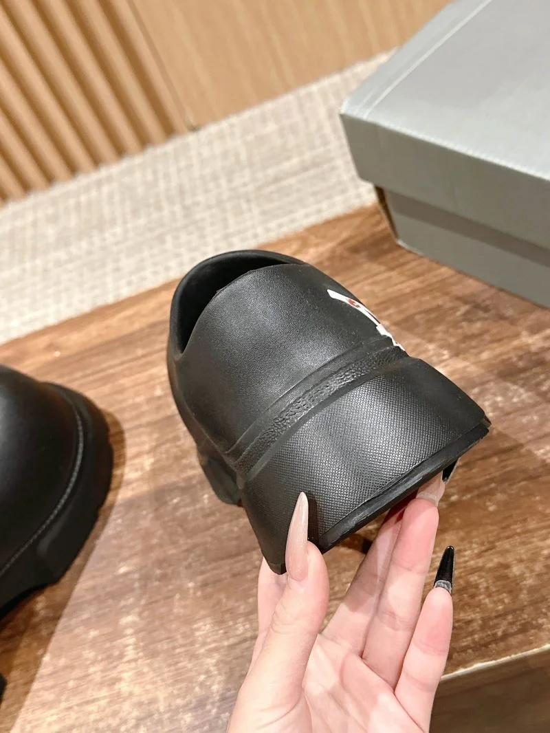 Balenciaga Low Shoes ZipUp 16723