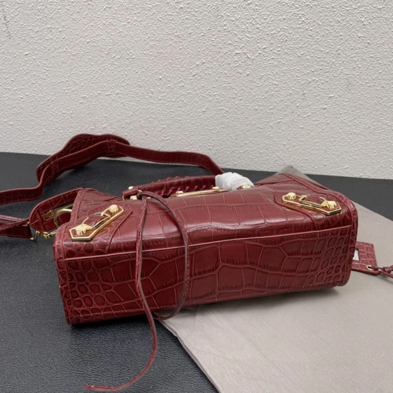 WellDesigned Balenciaga Luxury Crocodile Leather Motorcycle Bag with Gold Accents 72674