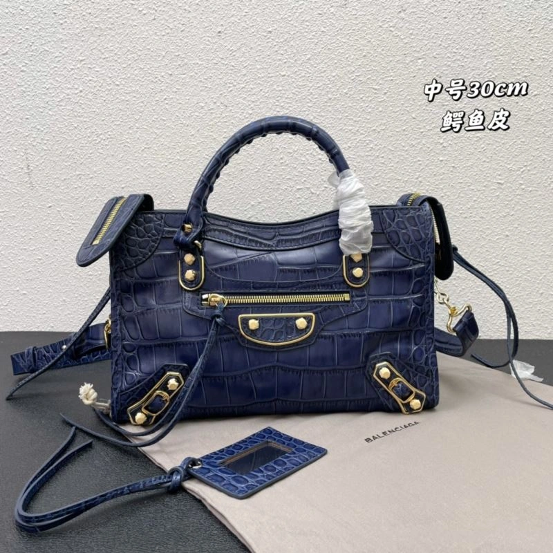 Balenciaga Luxury Crocodile Motorcycle Bag with Handmade Handle Stylish 72634