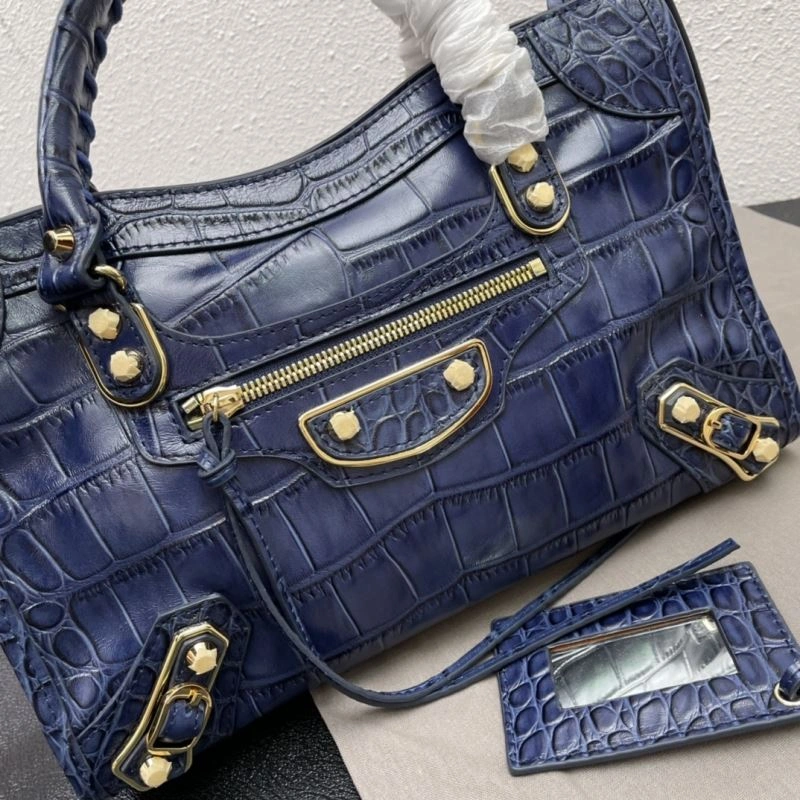 Balenciaga Luxury Crocodile Motorcycle Bag with Handmade Handle Stylish 72634