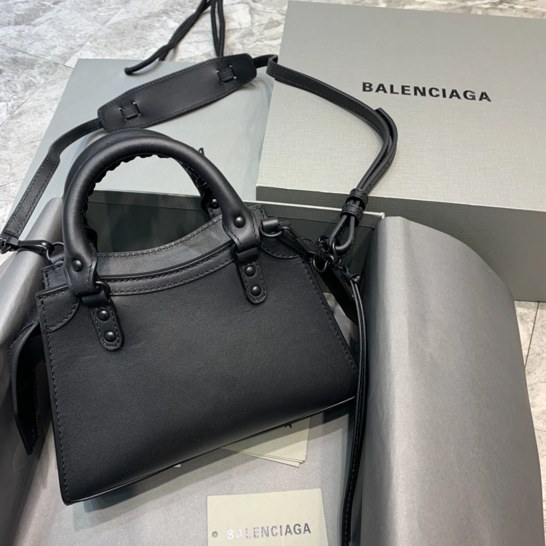 Balenciaga Luxury Neo Classic Mini Motorcycle Bag -  Chic Design Sporty 64654
