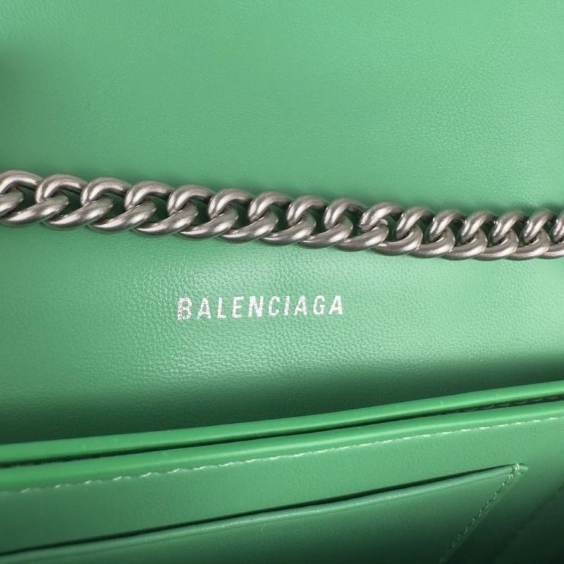 Functional Balenciaga Mini Green Crush Hourglass Chain Bag -  Versatility 75273