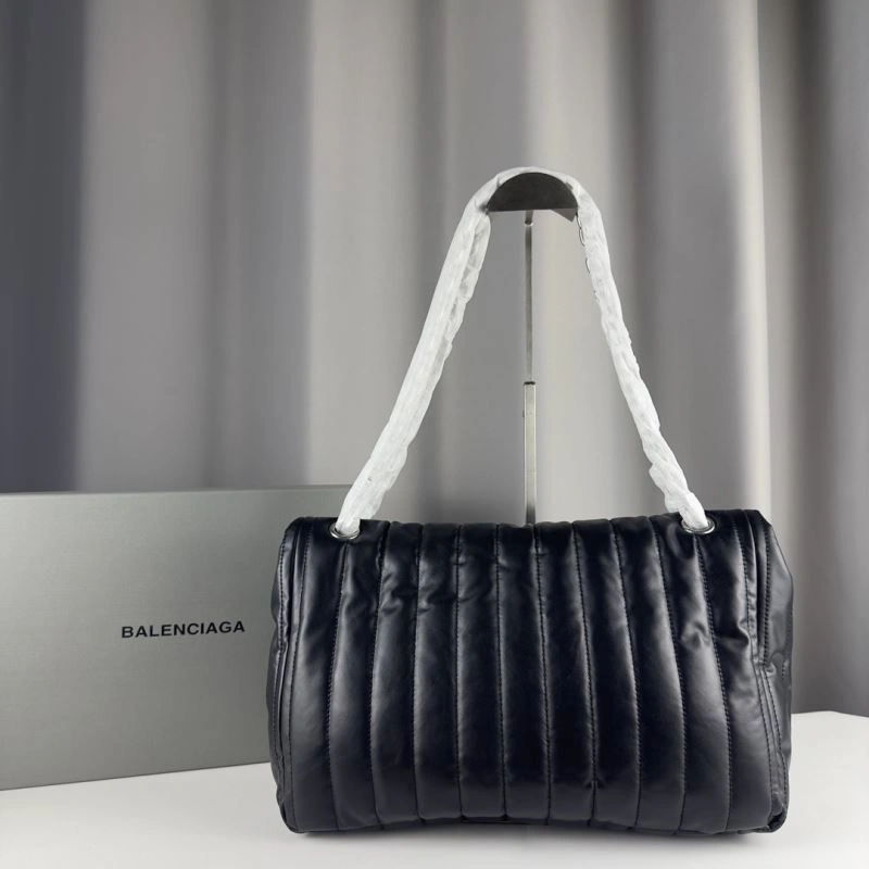 MultiPurpose Balenciaga Monaco  BB Logo Chain Bag in Soft Cracked Calfskin 75272