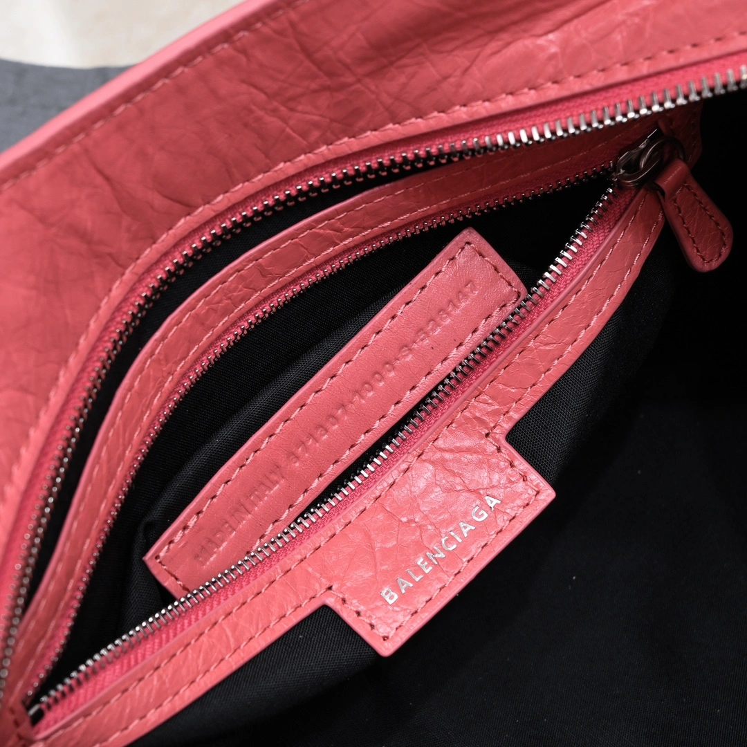 Balenciaga NEO CAGOLE Distressed Lambskin Medium Bag TravelReady 60942