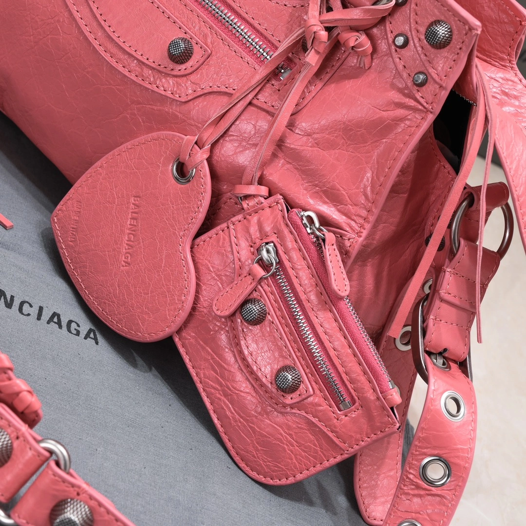 Balenciaga NEO CAGOLE Distressed Lambskin Medium Bag TravelReady 60942