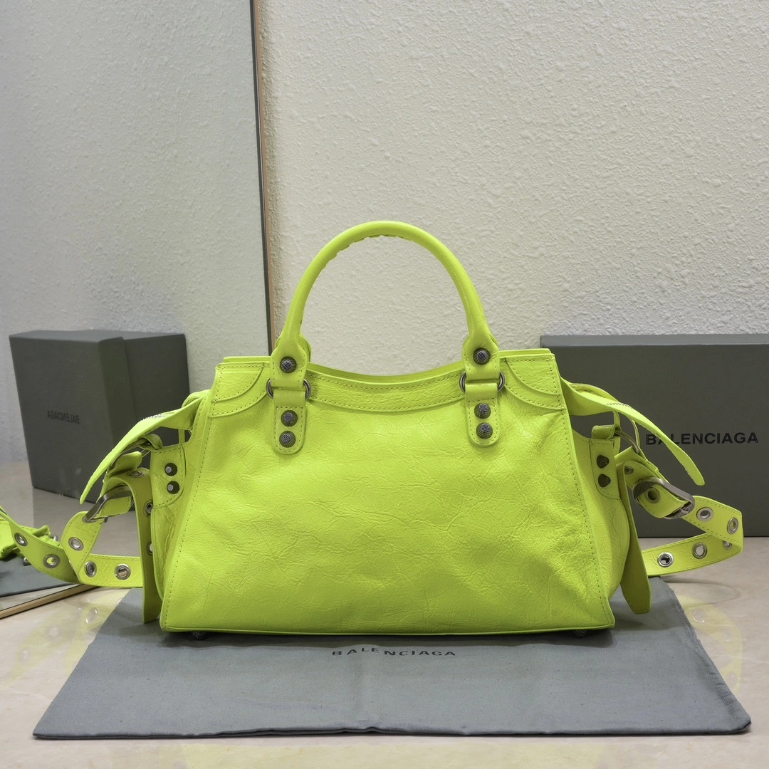 Balenciaga NEO CAGOLE Vintage Cracked Lambskin Crossbody Bag Efficient 60956