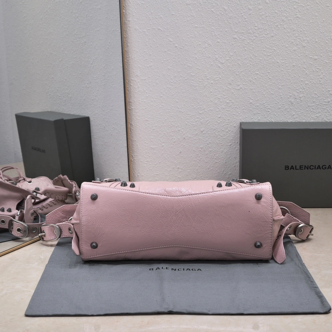 EyeCatching Balenciaga NEO CAGOLE Vintage Cracked Lambskin Handbag 60965