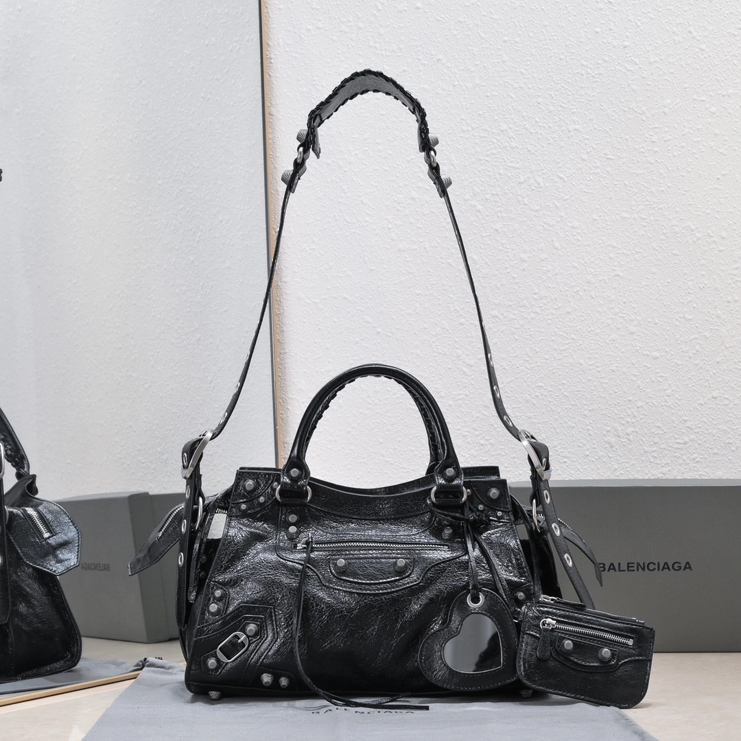 Balenciaga NEO CAGOLE Vintage Cracked Leather Shoulder Bag Thermal 61024