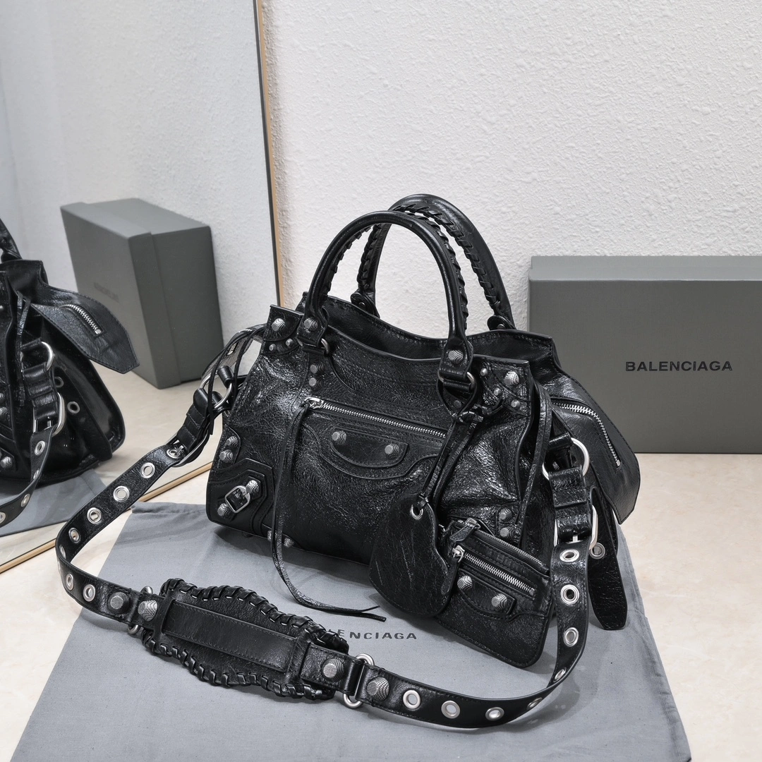 Balenciaga NEO CAGOLE Vintage Cracked Leather Shoulder Bag Thermal 61024