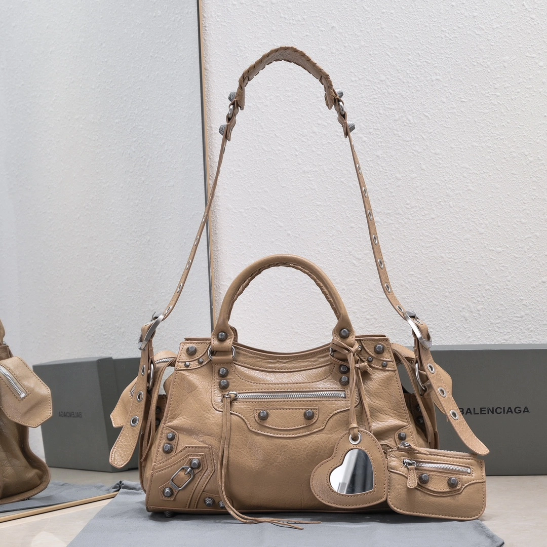 Balenciaga NEO CAGOLE Vintage Leather Motorcycle Bag with Accessories AllSeason 60967