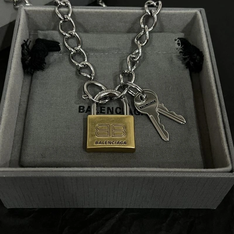 Efficient Balenciaga Necklaces 215692