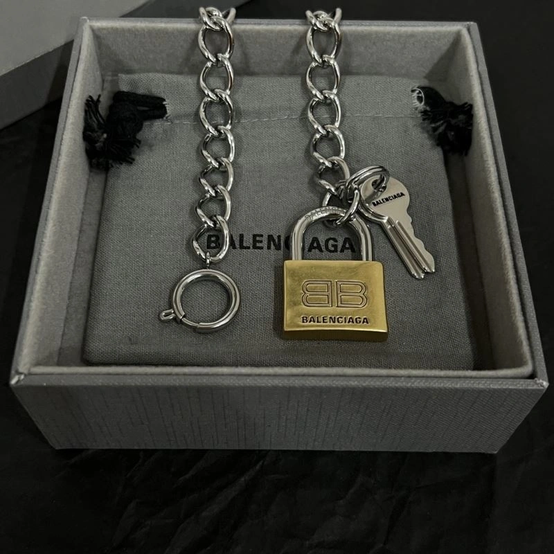 Efficient Balenciaga Necklaces 215692