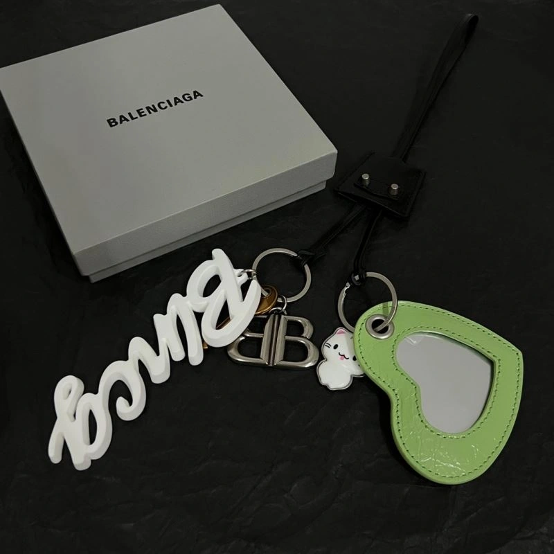 Lightweight Balenciaga Necklaces 215666