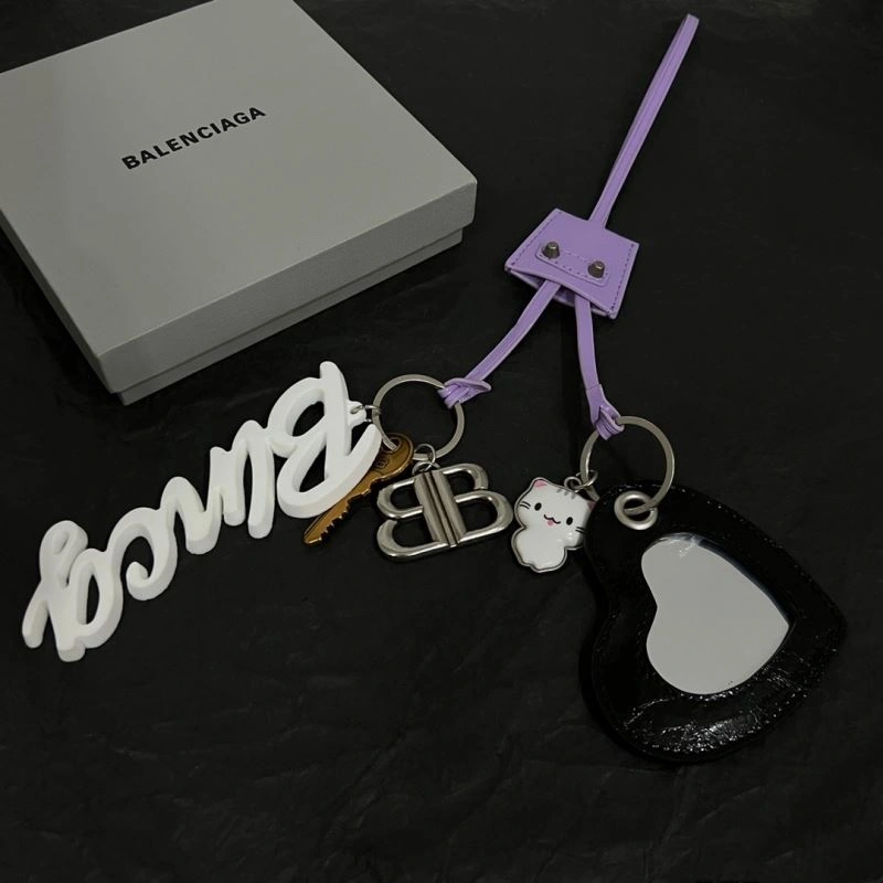 Lightweight Balenciaga Necklaces 215666