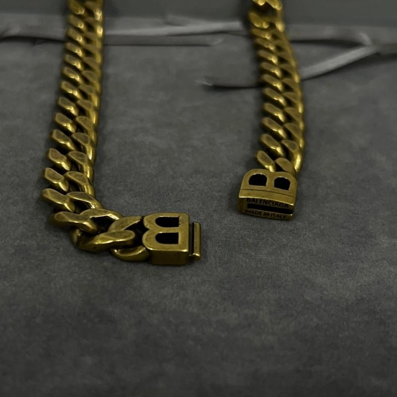 WaterResistant Balenciaga Necklaces 215650