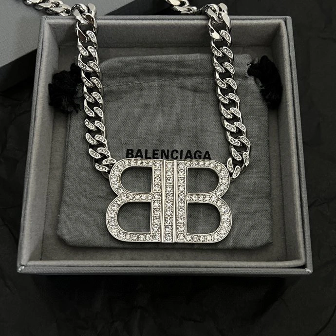 UrbanStyle Balenciaga Necklaces 215645