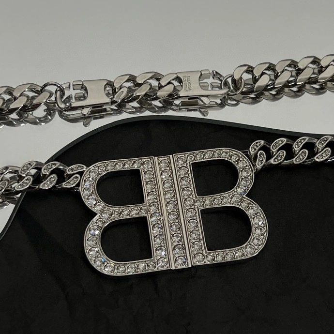 UrbanStyle Balenciaga Necklaces 215645
