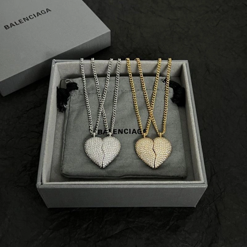FlexibleFit Balenciaga Necklaces 215639