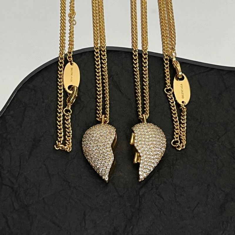 FlexibleFit Balenciaga Necklaces 215639