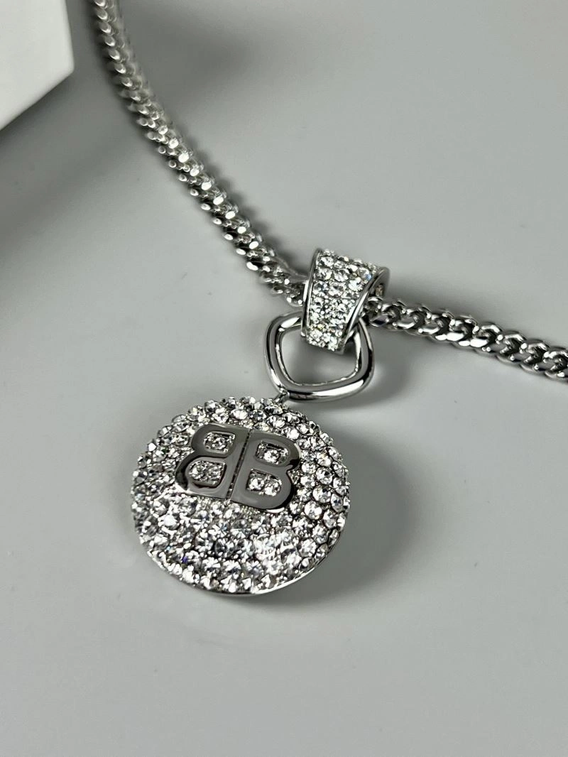 EyeCatching Balenciaga Necklaces 215630