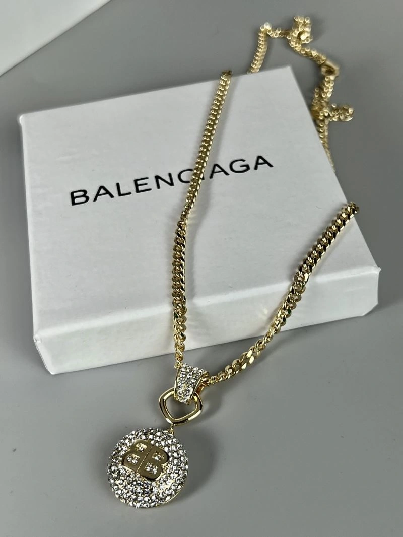 EyeCatching Balenciaga Necklaces 215630