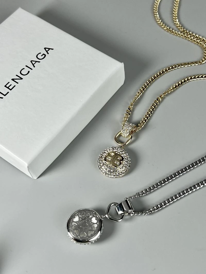 EyeCatching Balenciaga Necklaces 215630