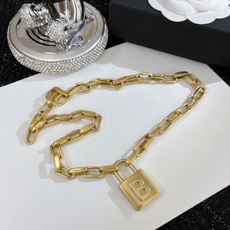 Balenciaga Necklaces Functional 215613