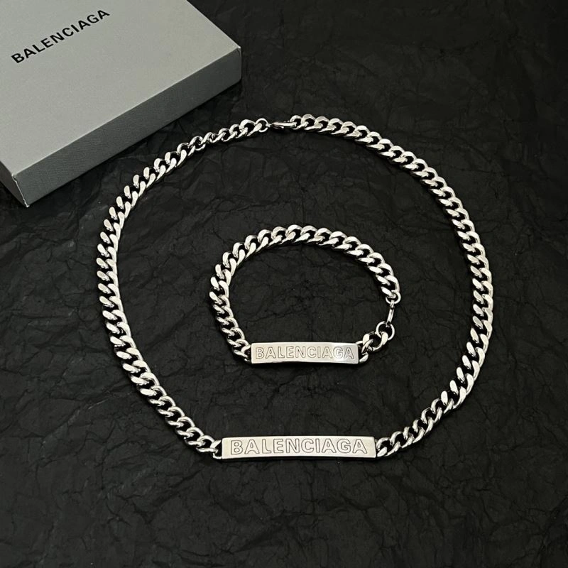 Sporty Balenciaga Necklaces 215618