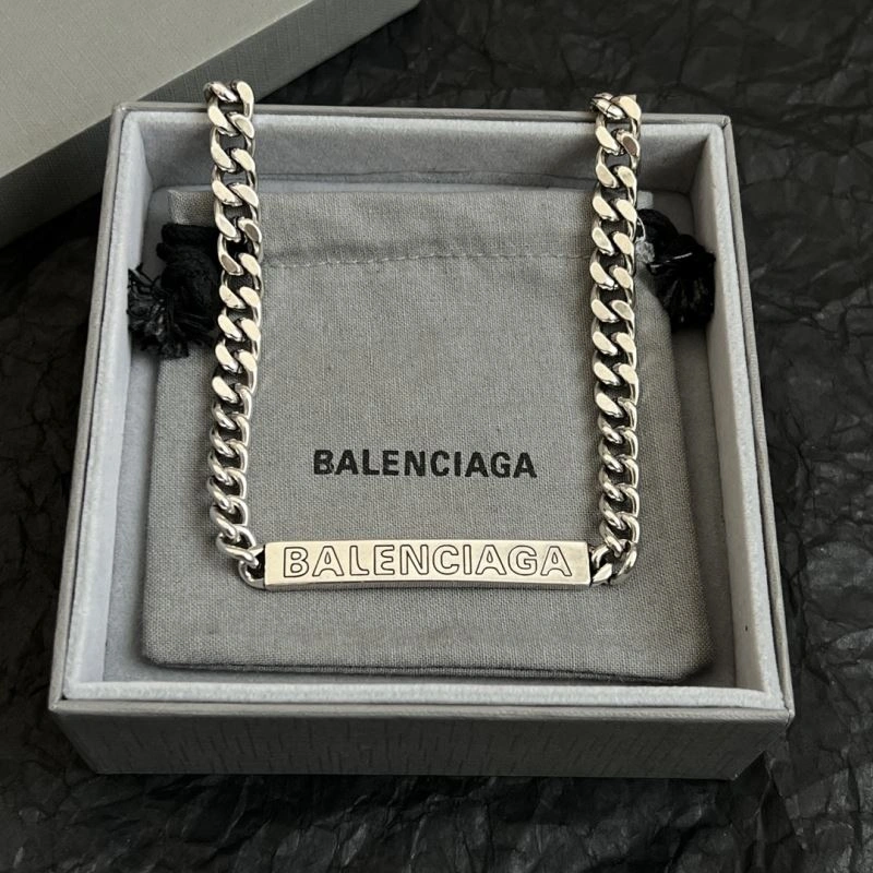 Sporty Balenciaga Necklaces 215618