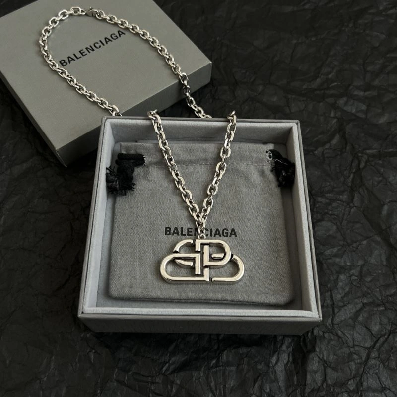 Timeless Balenciaga Necklaces 215621