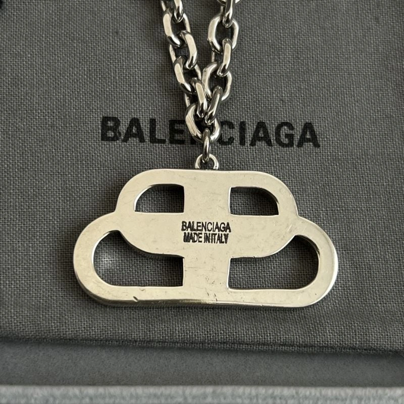 Timeless Balenciaga Necklaces 215621