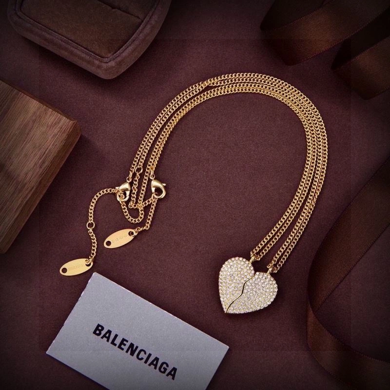 WrinkleFree Balenciaga Necklaces 215614