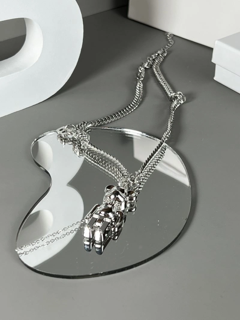 Balenciaga Necklaces Affordable 215586