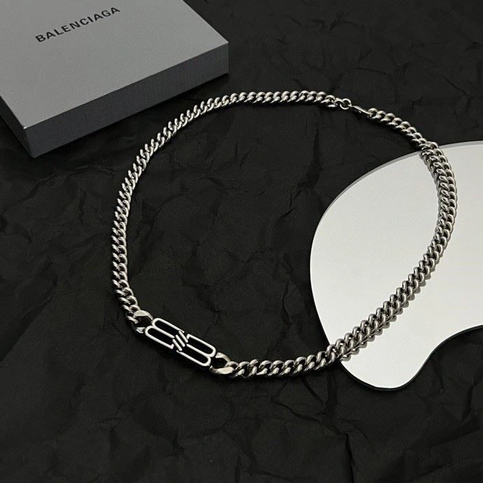 Balenciaga Necklaces Refined 215561