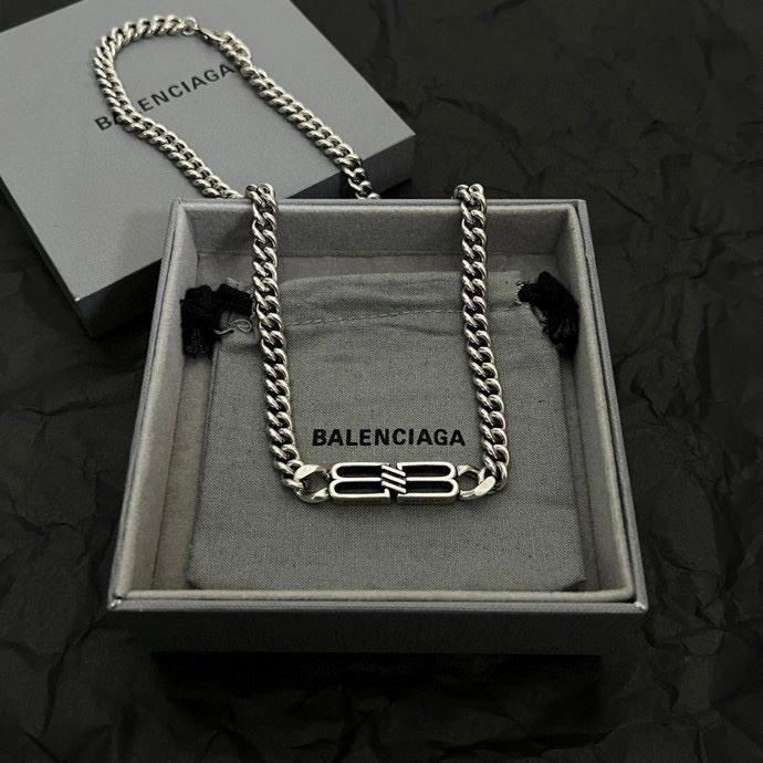 Balenciaga Necklaces Refined 215561