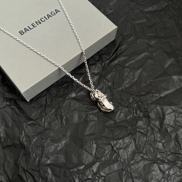 Timeless Balenciaga Necklaces 215570