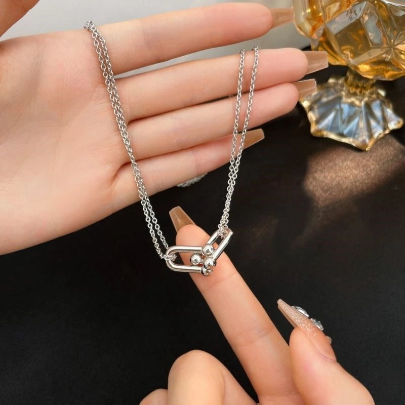 Sophisticated Balenciaga Necklaces 215497