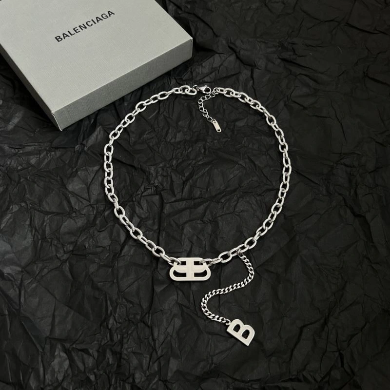 Timeless Balenciaga Necklaces 215476