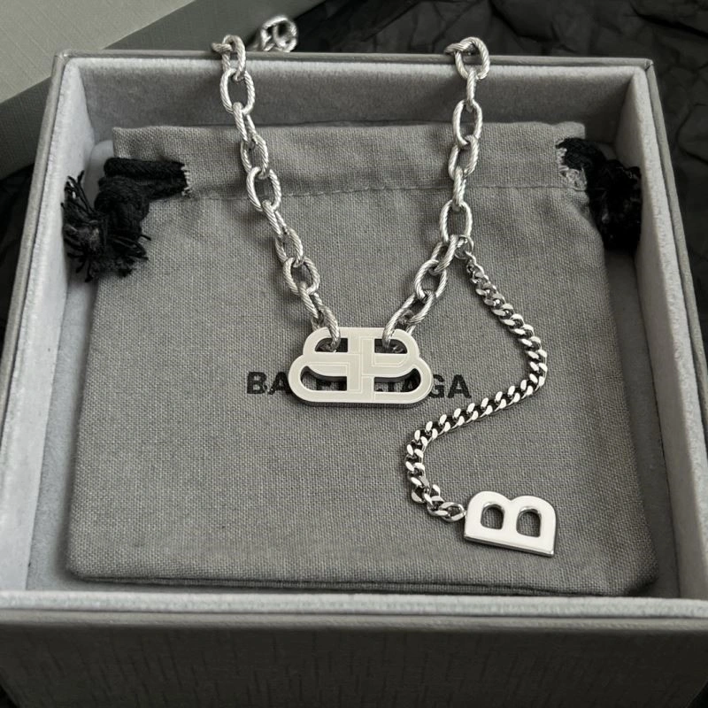 Timeless Balenciaga Necklaces 215476