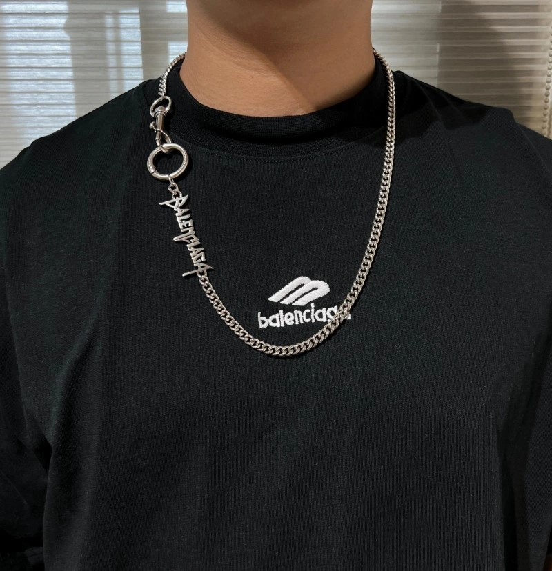 FlexibleFit Balenciaga Necklaces 215421