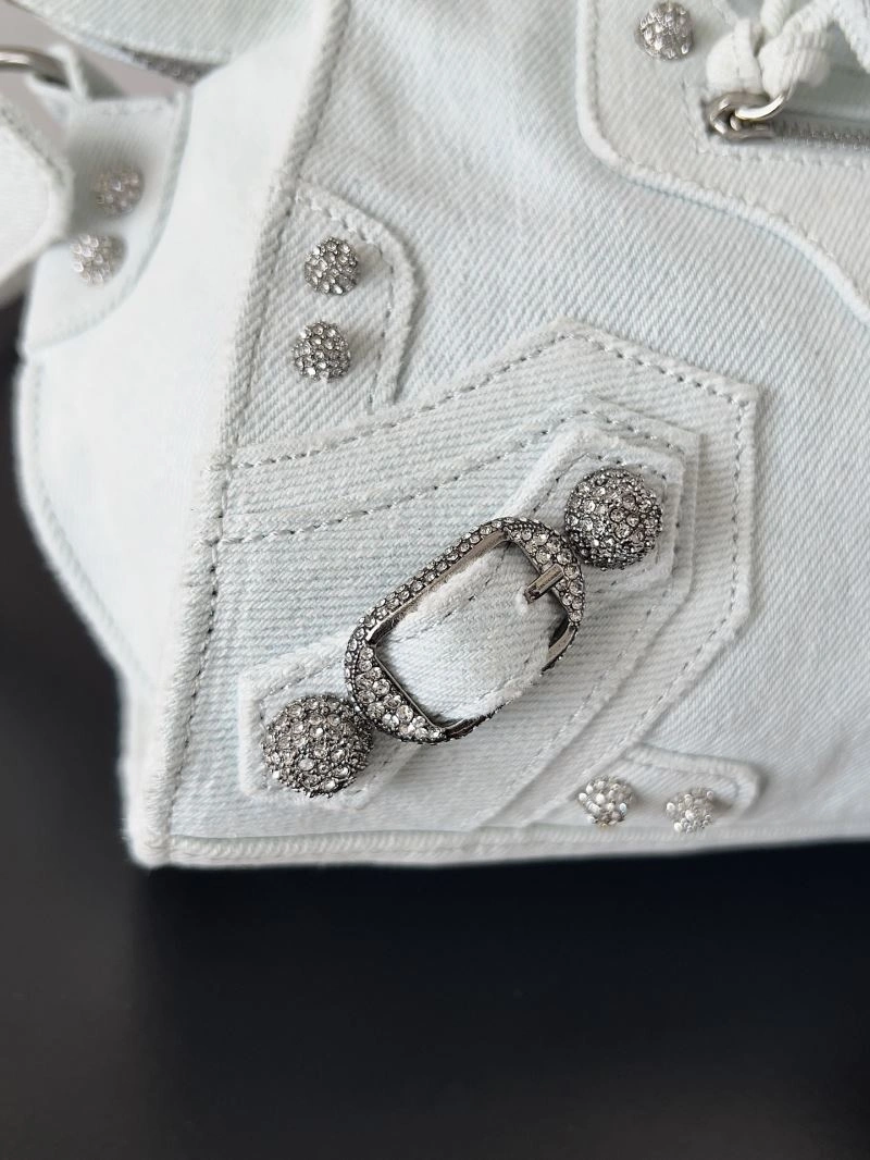 Bright Balenciaga Neo Cagole Distressed Denim Motorcycle Bag 78757