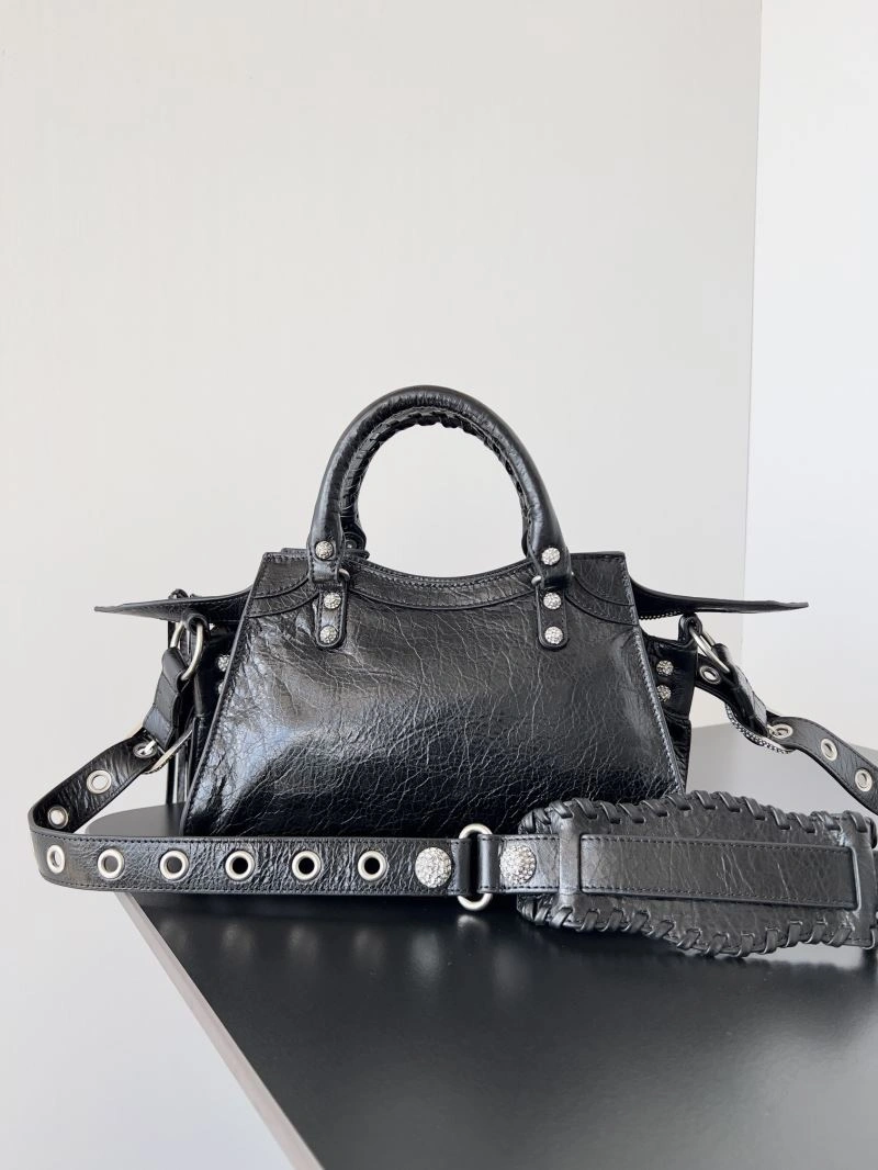 Elegant Balenciaga Neo Cagole Distressed Lambskin Motorcycle Bag with Mirror 66954