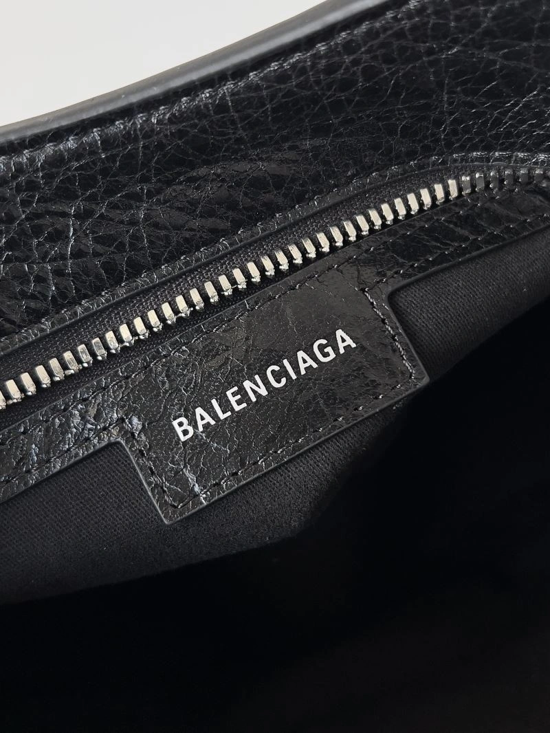 Elegant Balenciaga Neo Cagole Distressed Lambskin Motorcycle Bag with Mirror 66954