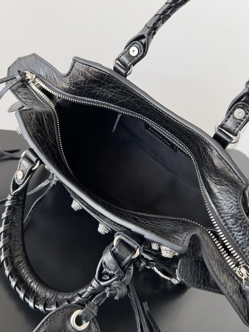 Elegant Balenciaga Neo Cagole Distressed Lambskin Motorcycle Bag with Mirror 66954