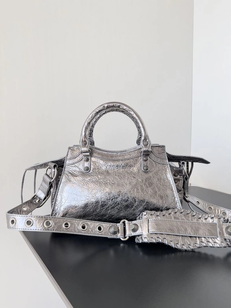 WellDesigned Balenciaga Neo Cagole Distressed Lambskin Motorcycle Bag 78753