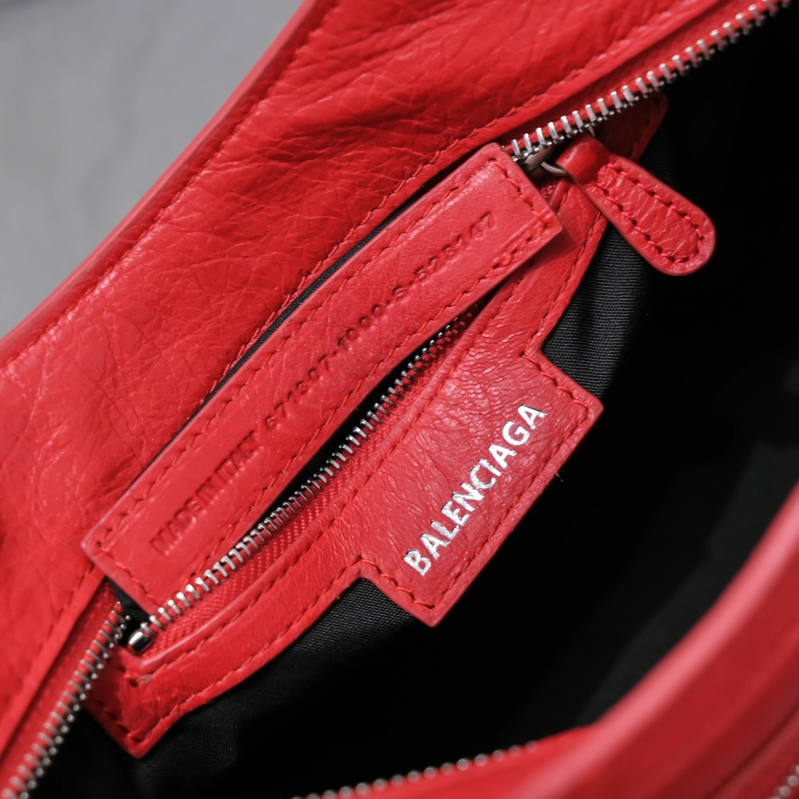 Balenciaga Neo Cagole Heart Mirror Red Lambskin Bag Compact 60969