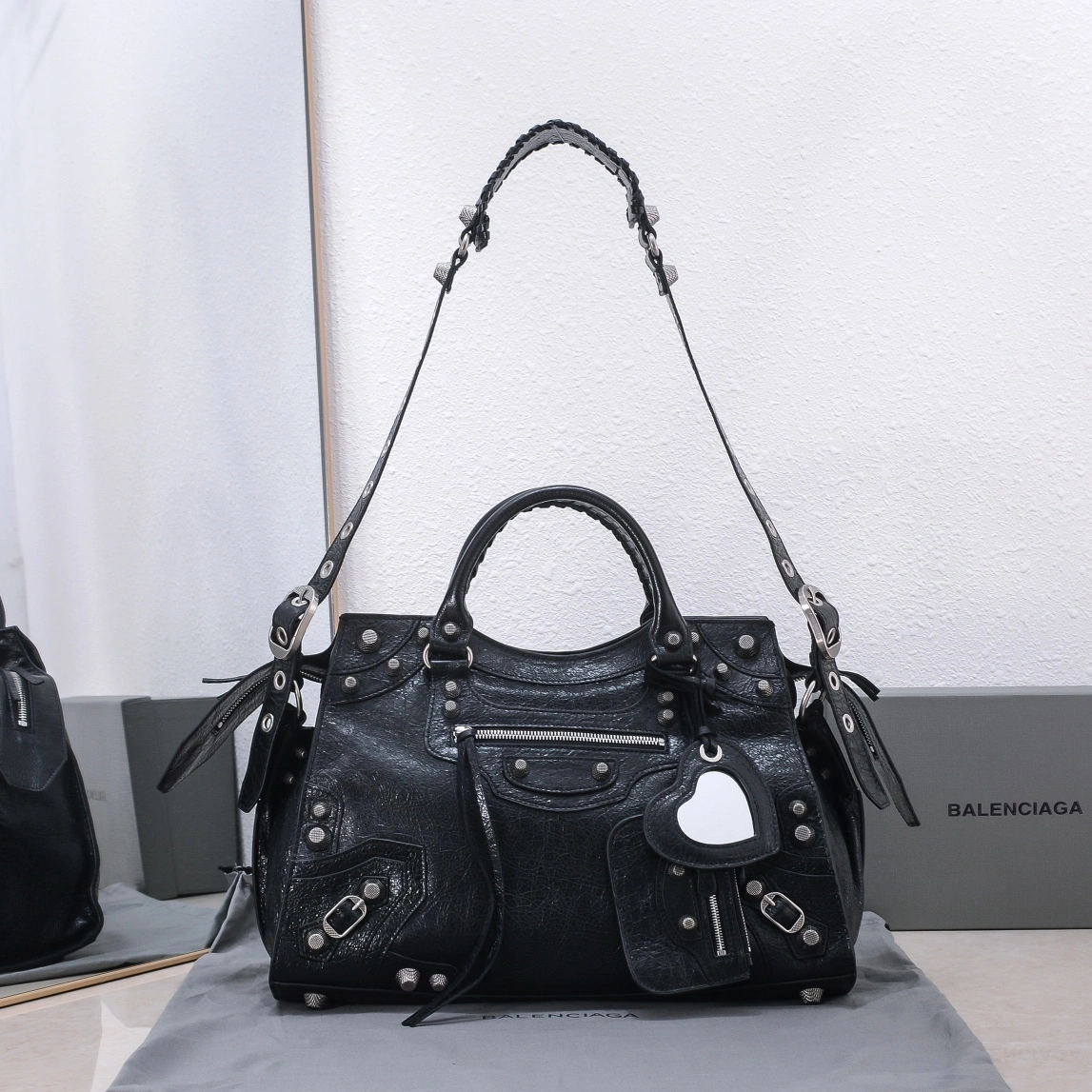 Youthful Balenciaga Neo Cagole Large Motorcycle Bag with Heart Mirror 60948