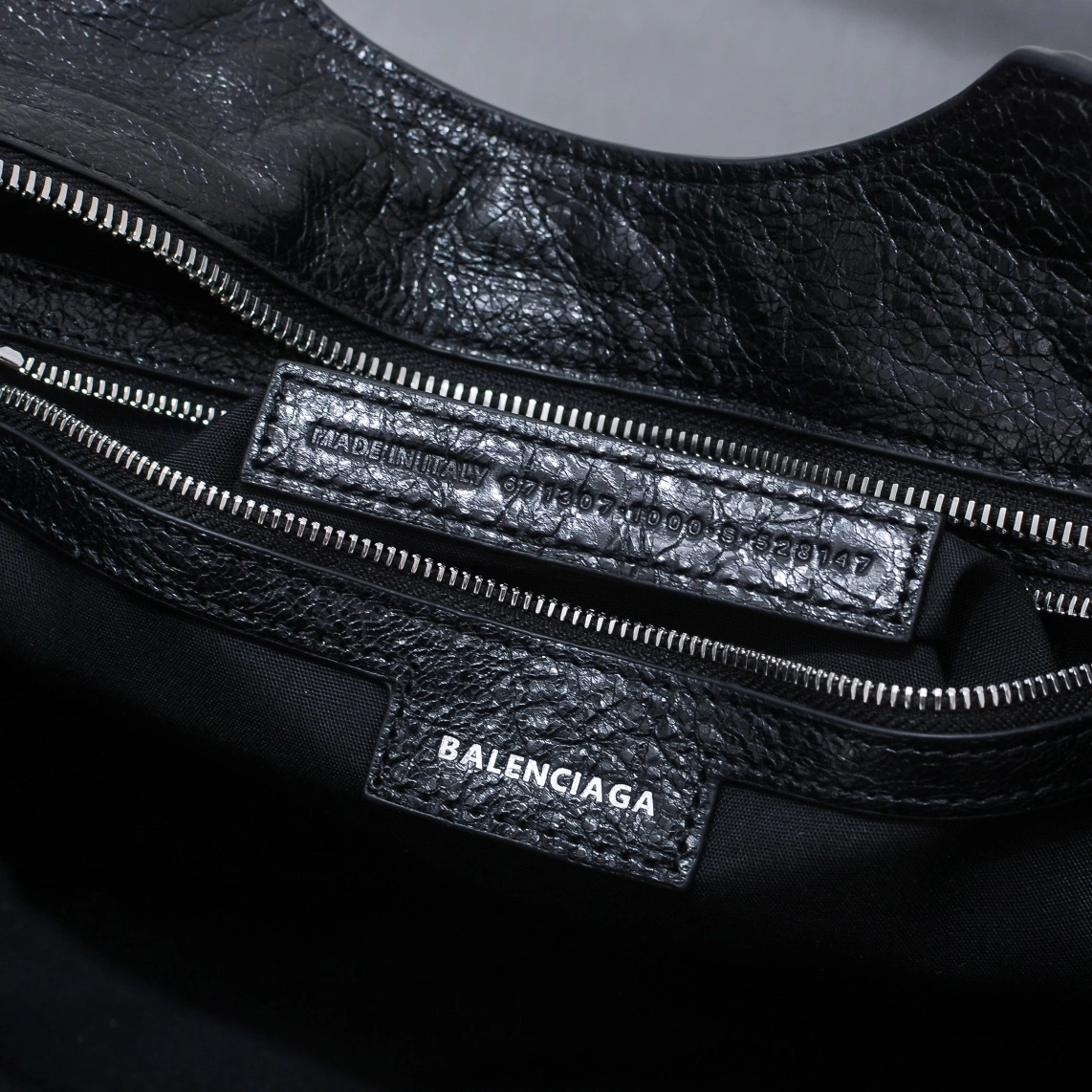 Youthful Balenciaga Neo Cagole Large Motorcycle Bag with Heart Mirror 60948