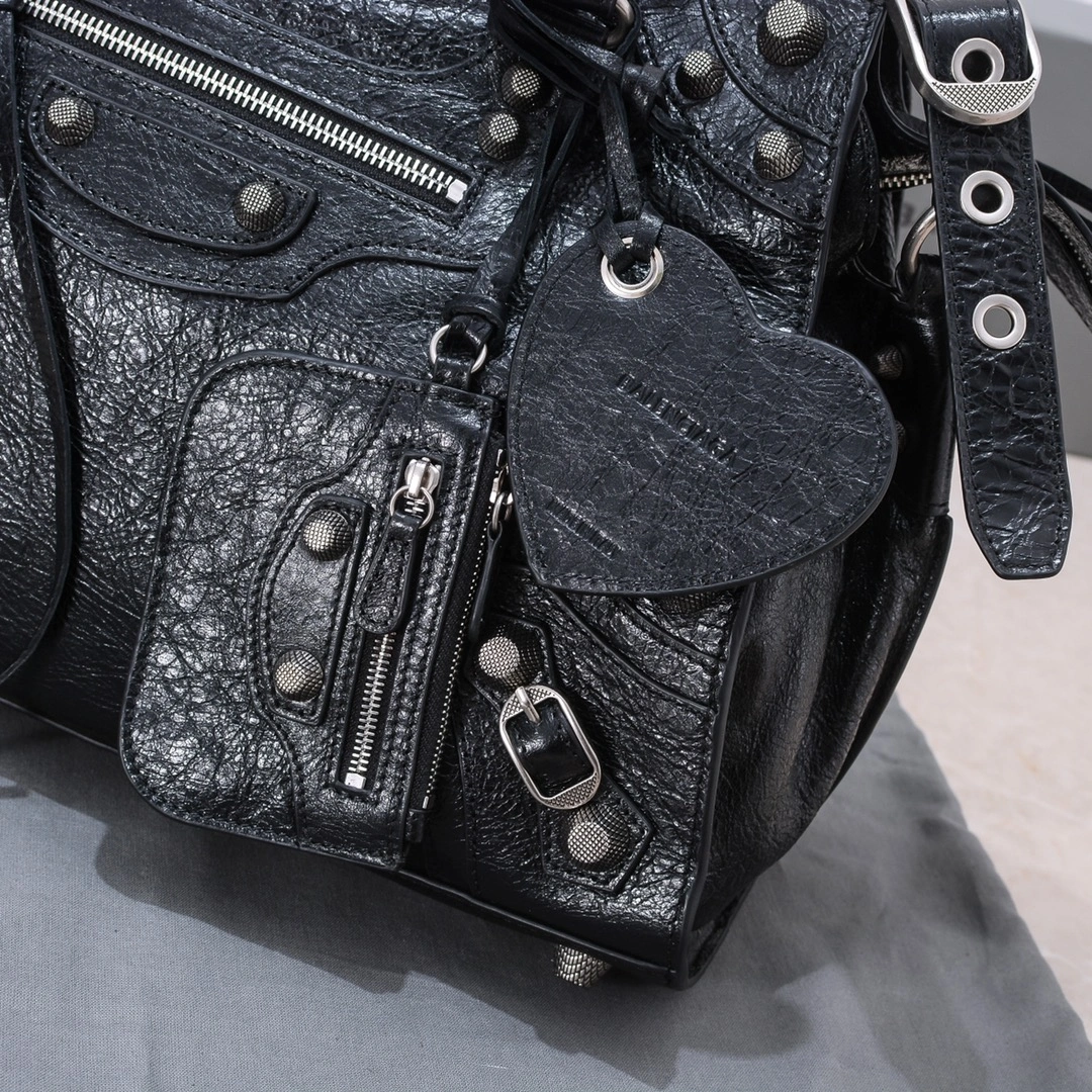 Youthful Balenciaga Neo Cagole Large Motorcycle Bag with Heart Mirror 60948