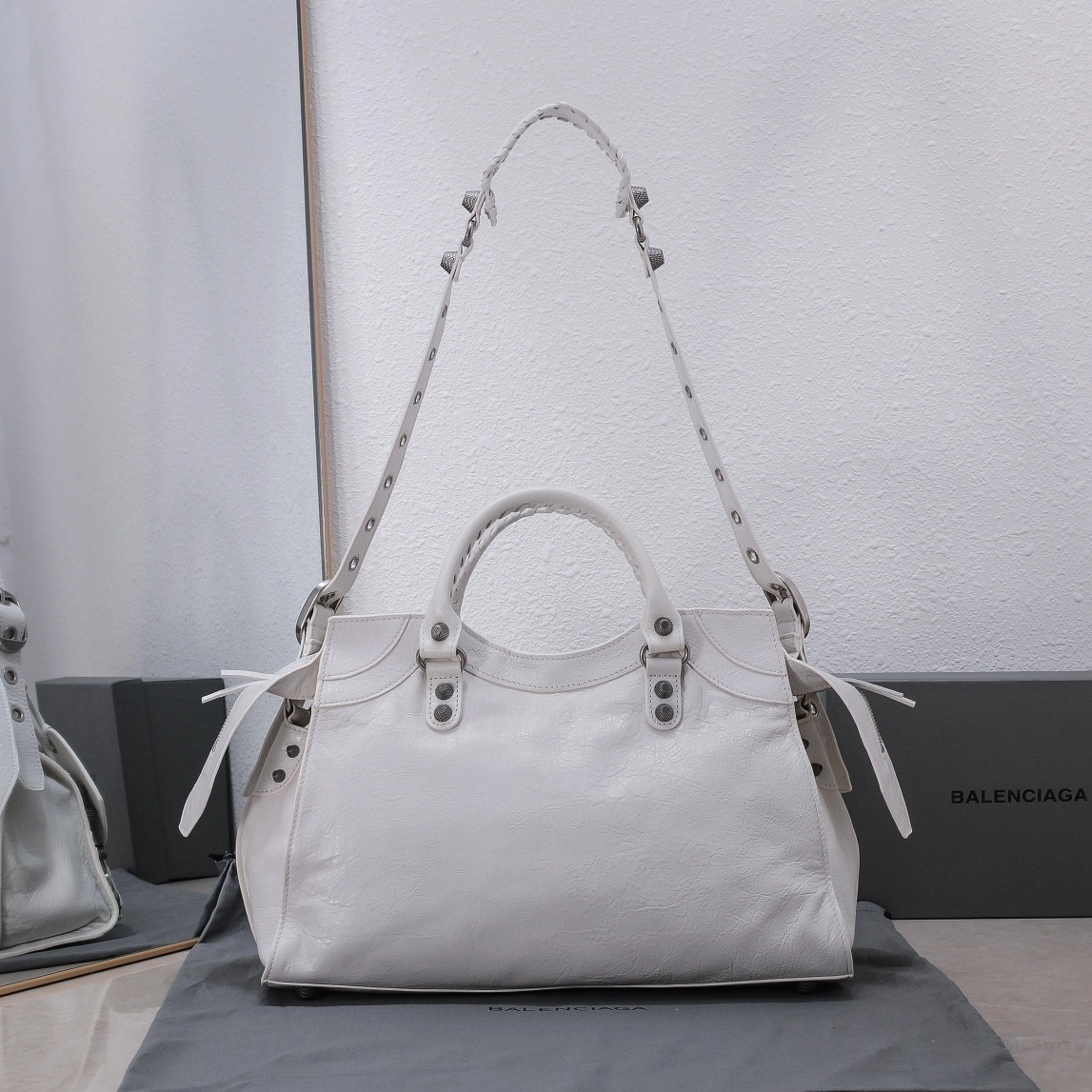 Balenciaga Neo Cagole Large White Motorcycle Bag SmartChoice 60991